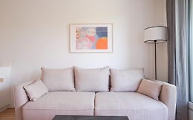 Green Garden Apartment W/.Balcony Near Thermal Spa